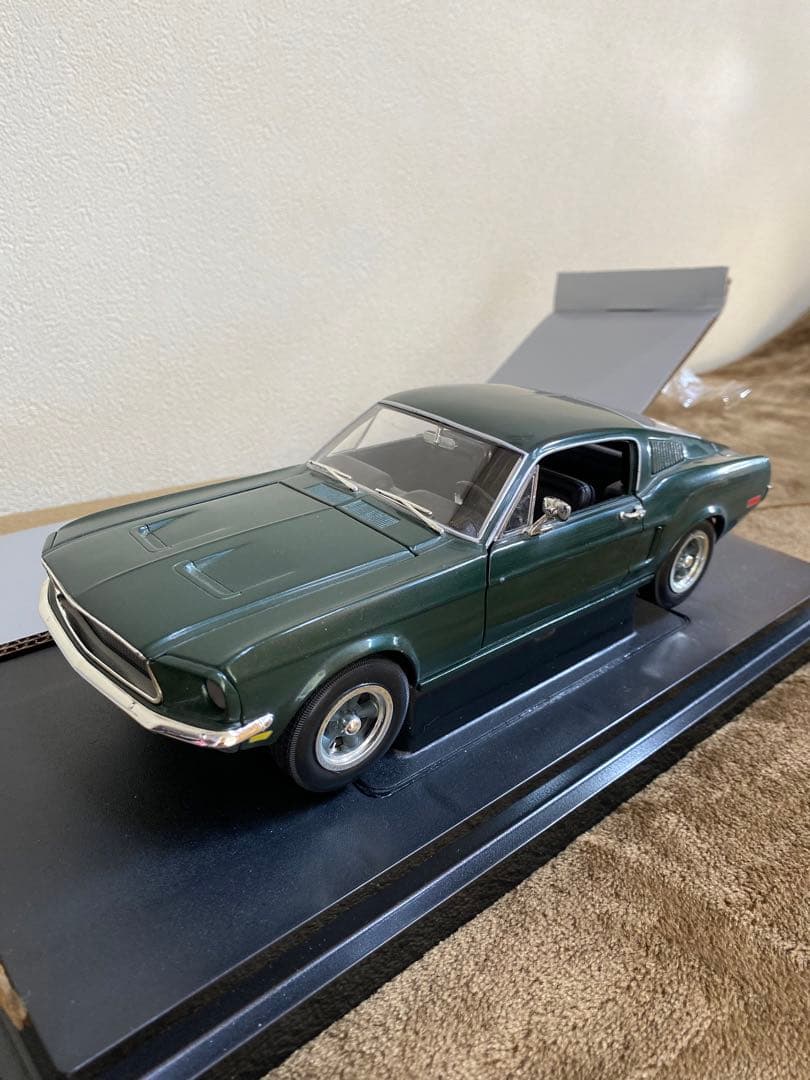 ミニカー BULLITT FORD MUSTANG & DODGE CHARGER