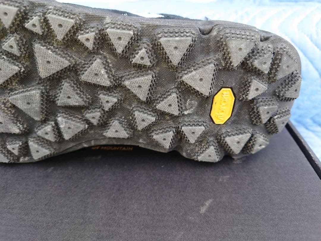 フラワーマウンテン　イワノ2 27.5cm