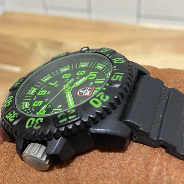 LUMINOX ルミノックス⭐️3050/3950カラーグリーン 腕時計 - メルカリ