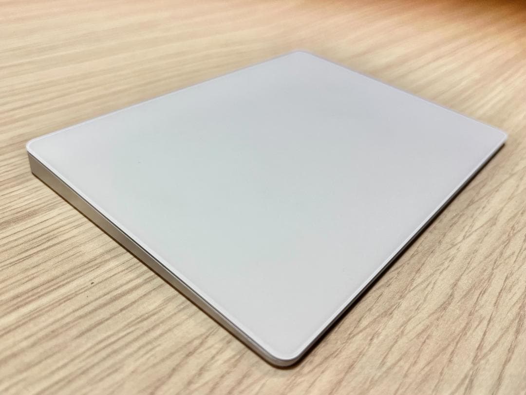 Apple Magic Trackpad 2 ホワイト / A1535 Amazon.com: Apple A1535 Magic Trackpad MK2D3AM/A - Open Box