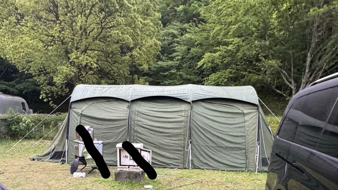 カマボコテント3 オプション品充実　寝室とリビングに分かれています DOD】満を持して「カマボコテント3」新登場！S・M・Lの3サイズ