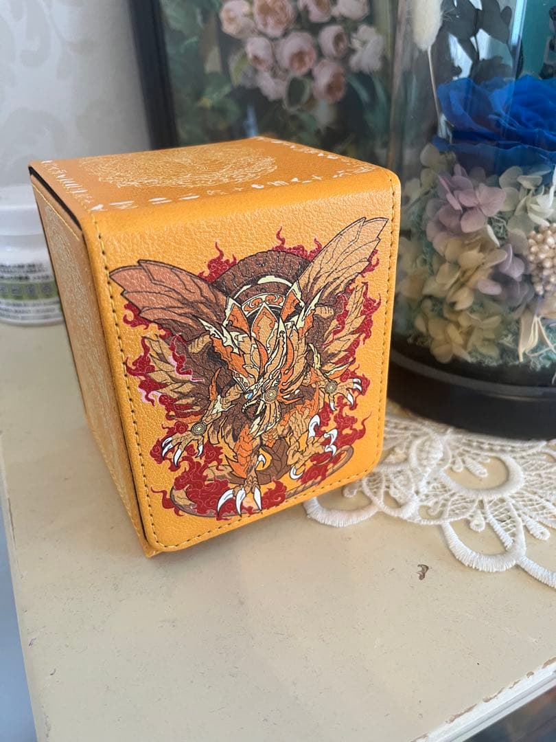 遊戯王 ディスプレイ付き デッキケース ラーの翼神龍 オシリス