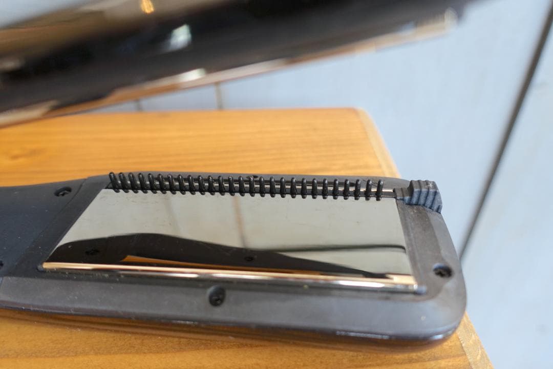 STEAM BOOSTER スチームヘアアイロン ブラック 箱有り - メルカリ