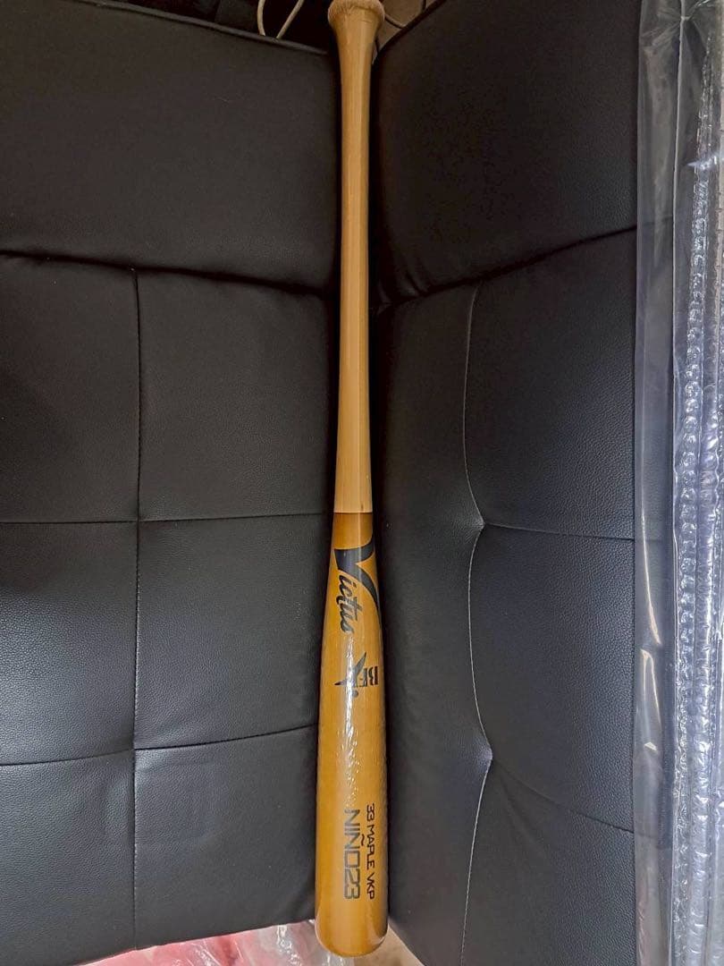 ビクタス硬式木製バット Victus（ビクタス） 硬式 木製バット フェルナンド・タティスJrモデル