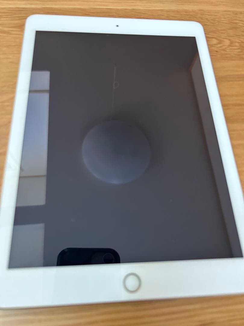 Apple iPad 第5世代 ゴールド 本体 32GB Amazon.com : Apple iPad 5th Gen 2017 9.7in 32GB Gold (WiFi