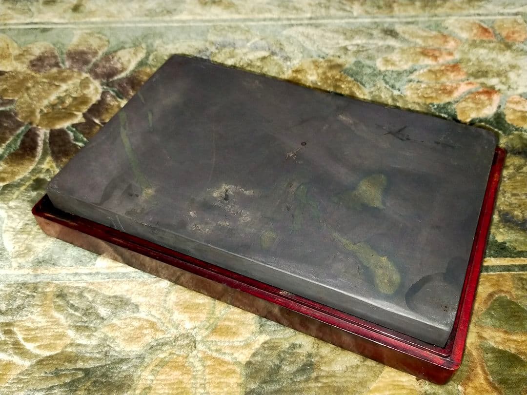 ♥中国　端渓硯　3.3ｋｇ　ケース付き　硯　端渓　骨董品