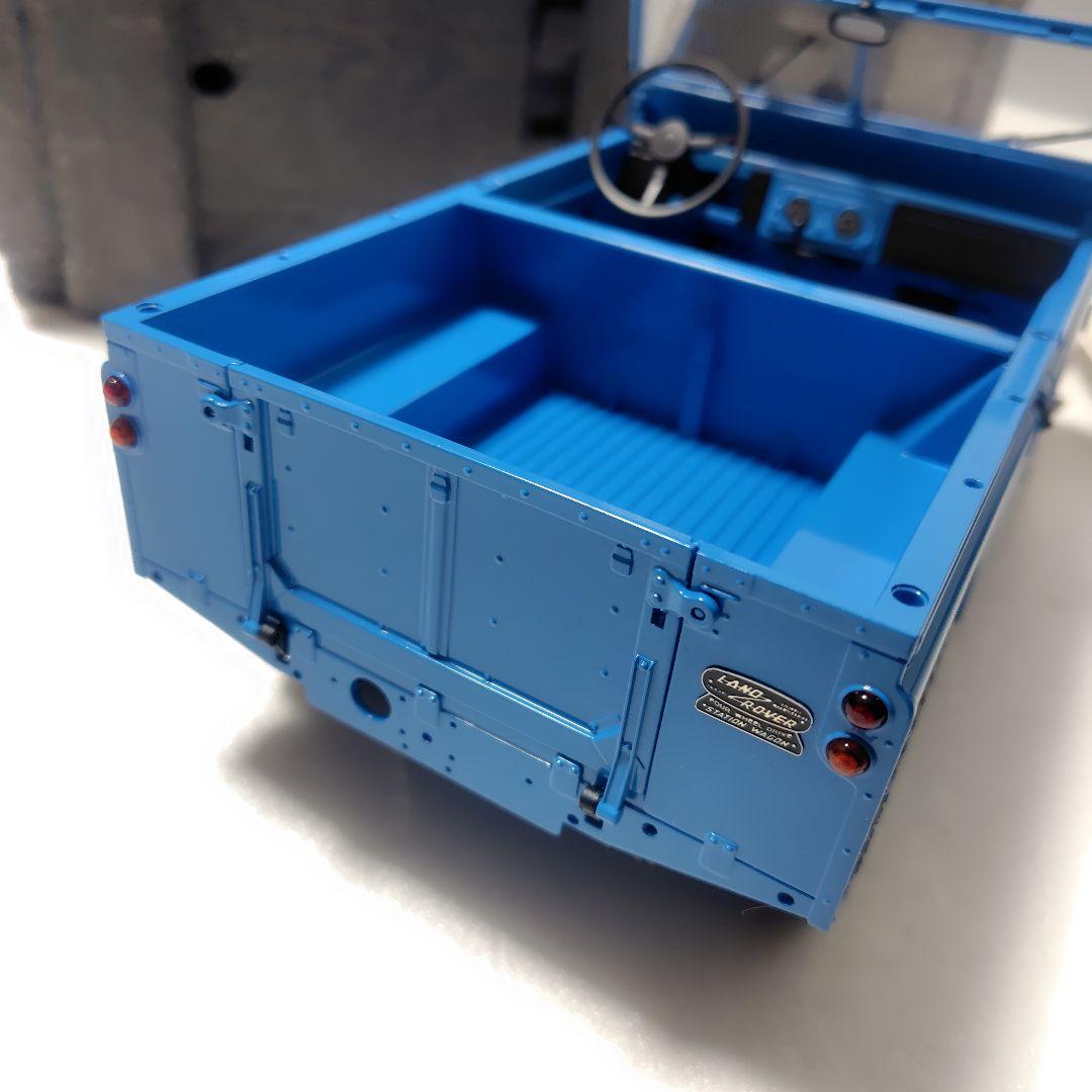 FMS 1/12 リアリスティックRC完成モデル ランドローバー シリーズII