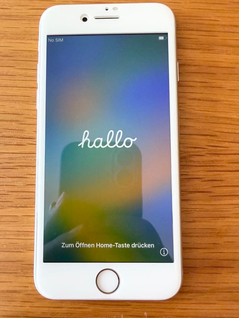 美品 iPhone8 64GB シルバー ムスビー｜安心保証付 新品同様 SIMフリー iPhone8 64GB シルバー 中古