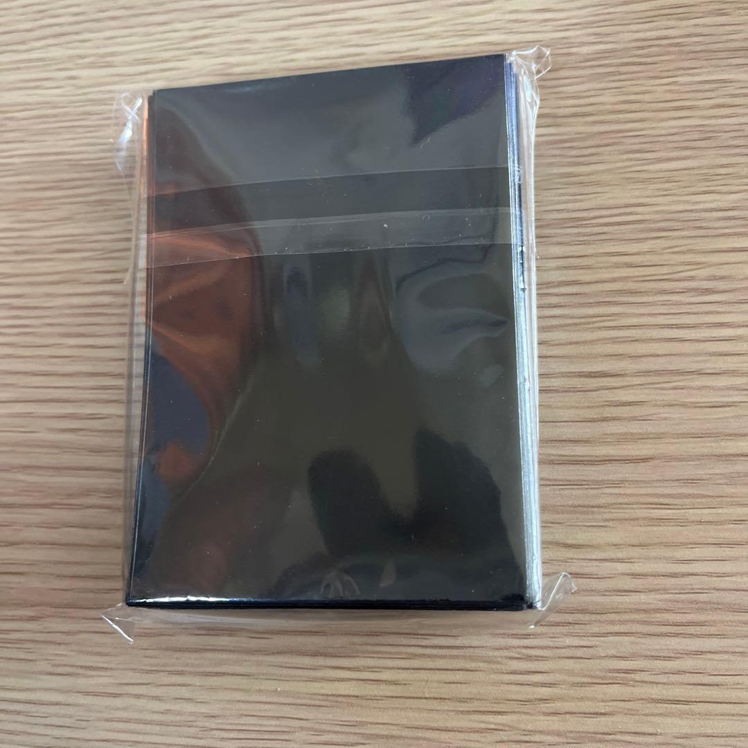 遊戯王　悪魔の技　スリーブ　台湾　限定　70枚　未使用　未開封　ラビュリンス