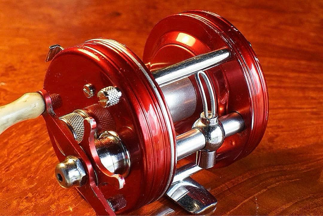 ABU アンバサダー 5000 メンテ済 フレーム修正済 241211 - メルカリ