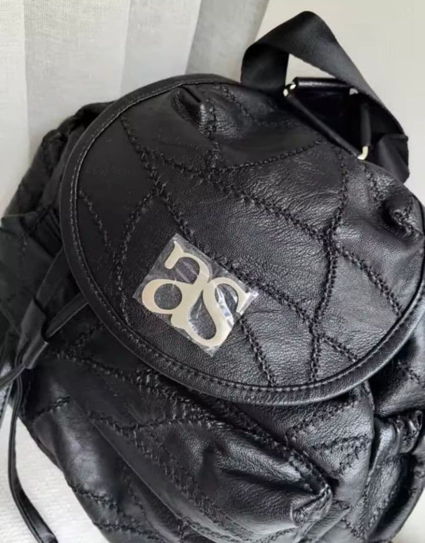 ason BENETTON BACKPACK リュック ブラック 新品 - メルカリ