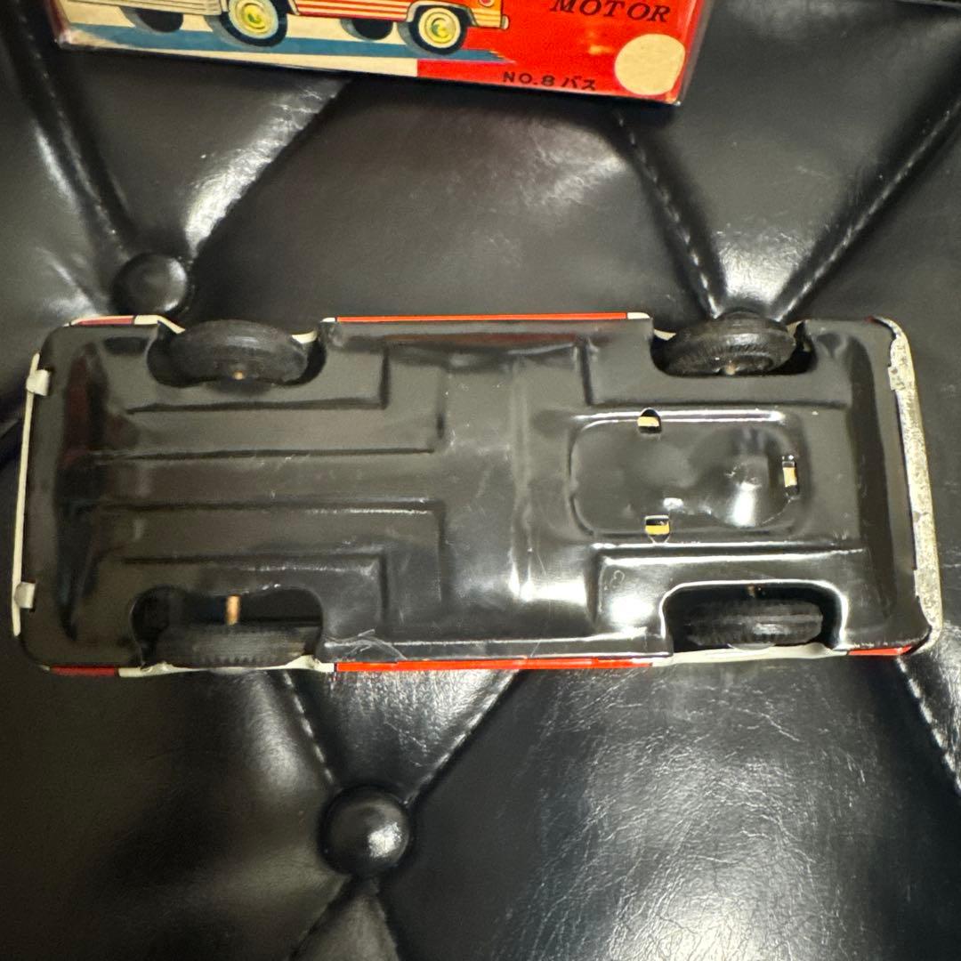 チロリン村バス　ブリキ製