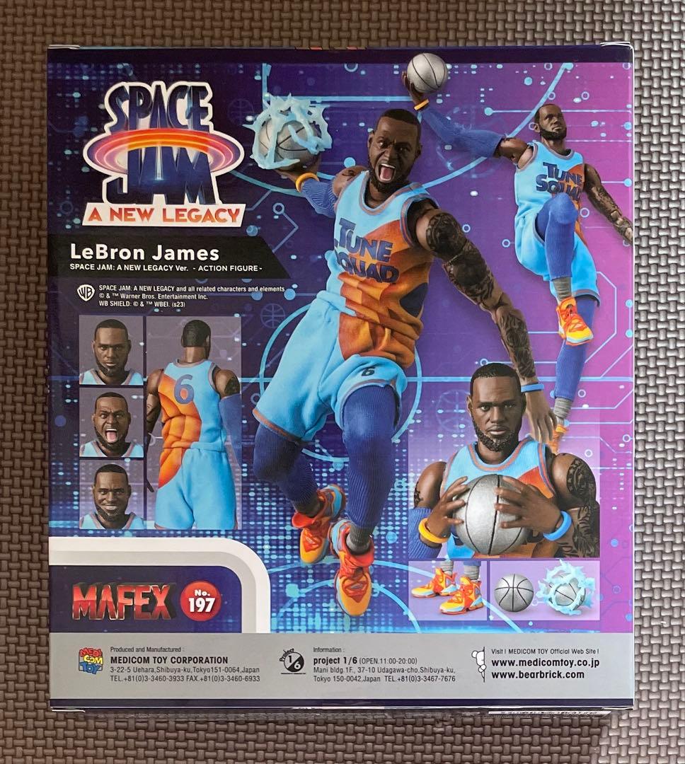 MAFEX LeBron James SPACEJAM:A NEW LEGACY - メルカリ