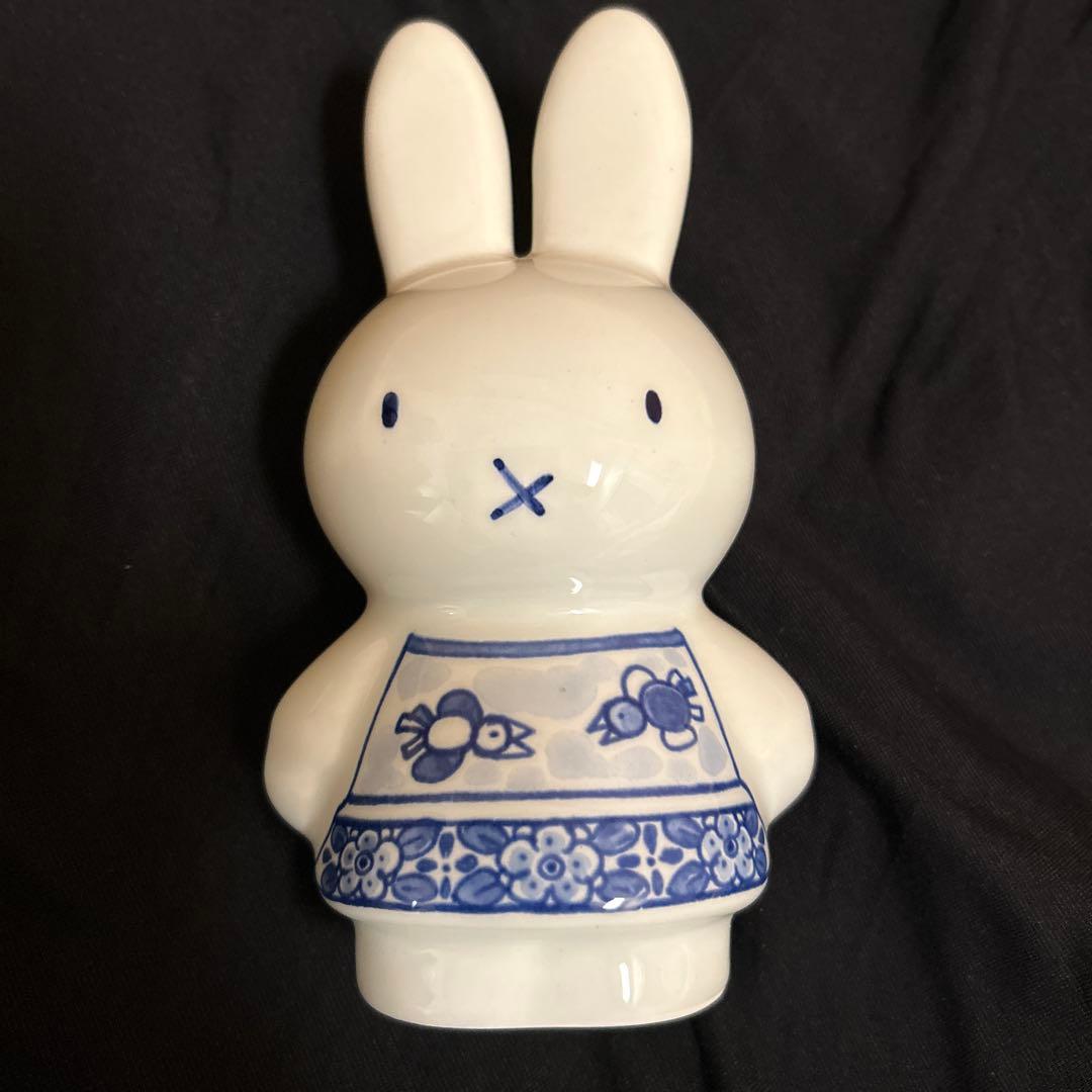 大阪関西万博 オランダ館 ミッフィー 陶器フィギュア 限定 デルフト