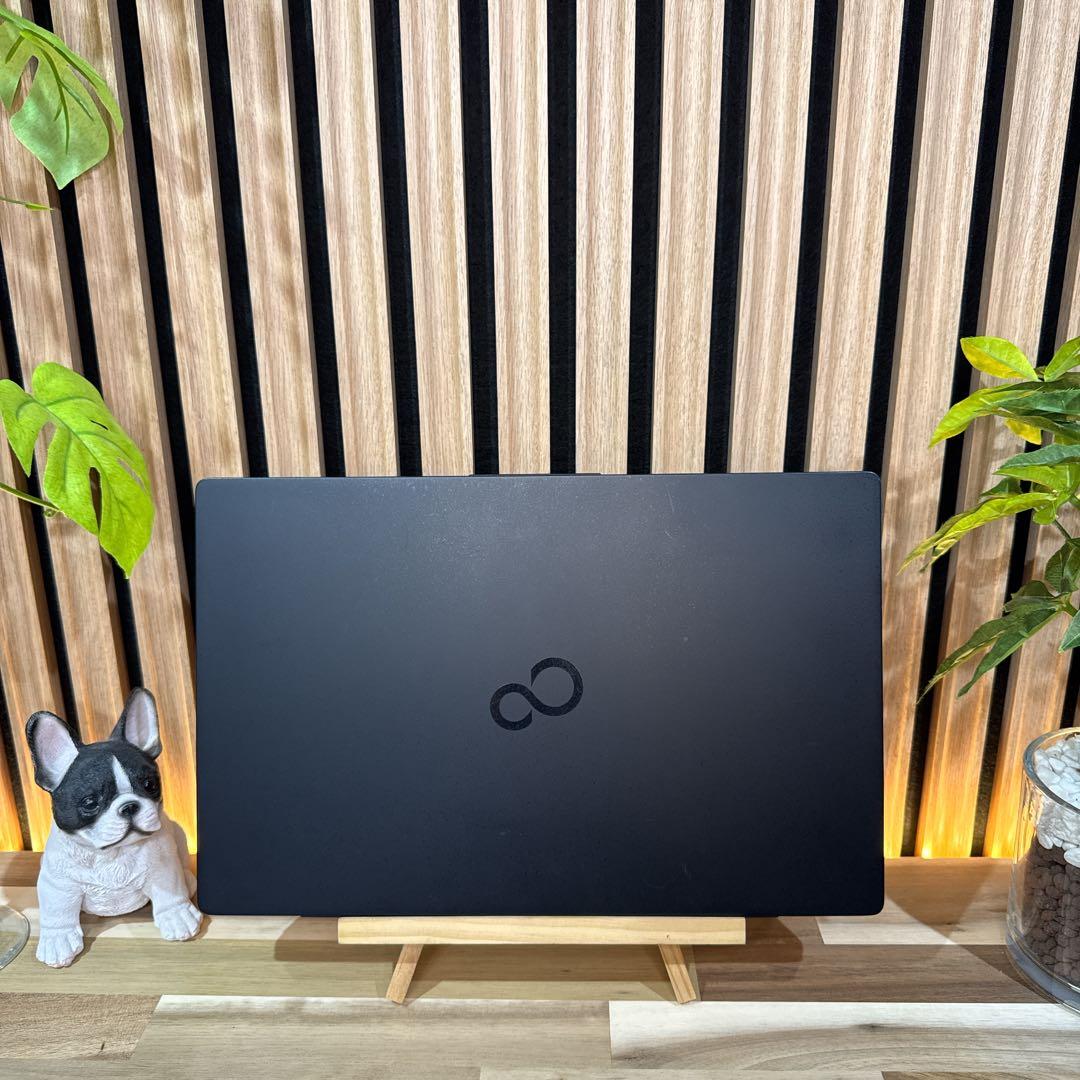 最上級品‼️LIFEBOOK☘️最高峰i7☘第11世代☘️フルHD☘最新ノート