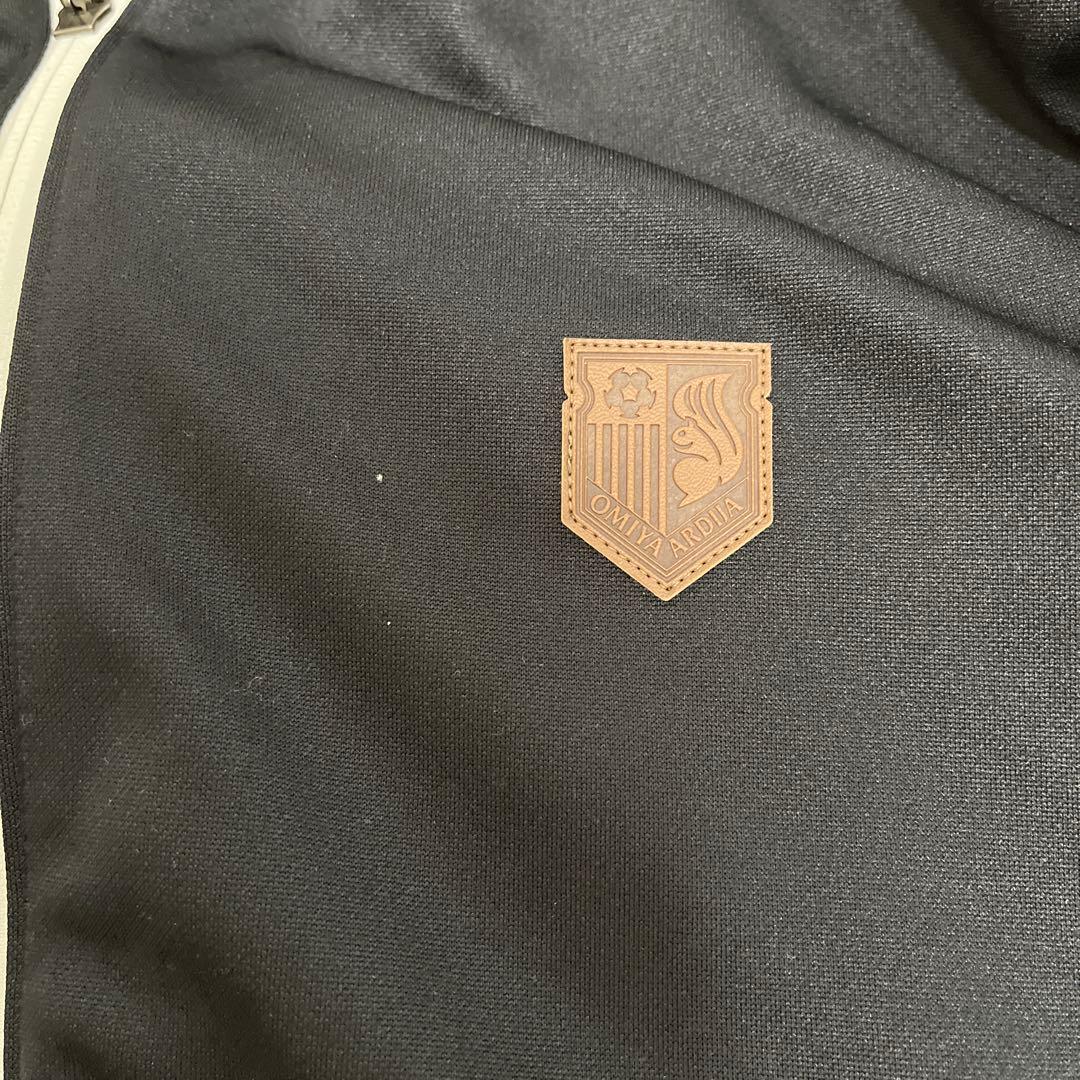 大宮アルディージャ 移動着上下セット - メルカリ