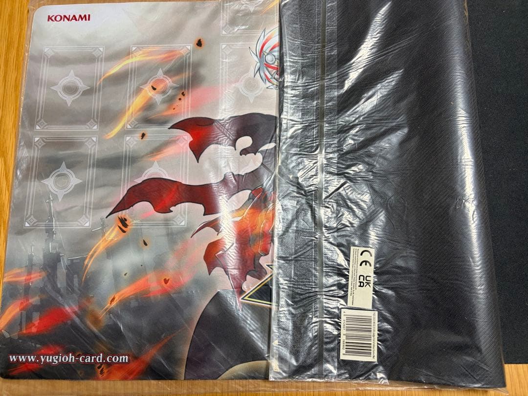 遊戯王 JUDGEアルバスの落胤 プレイマット 未開封 - メルカリ