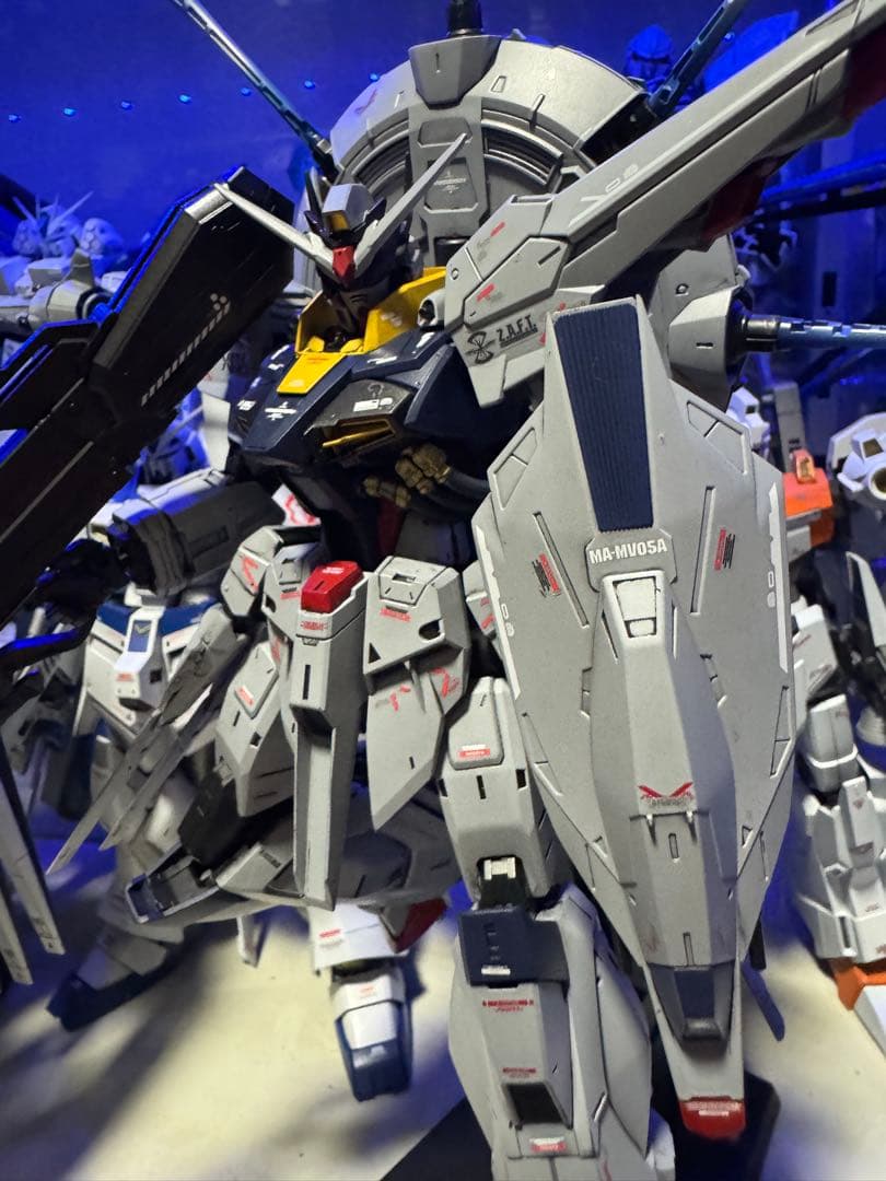 MG プロヴィデンスガンダム　塗装完成品　seed ガンダム　プラモデル
