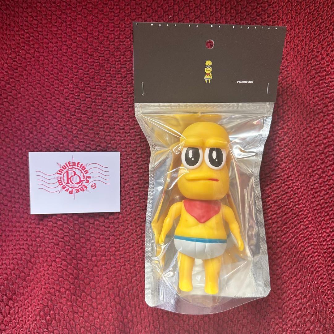 新品未開封】ピーナッツくん TOY ソフビ PQ 特典カード&ショッパー付き