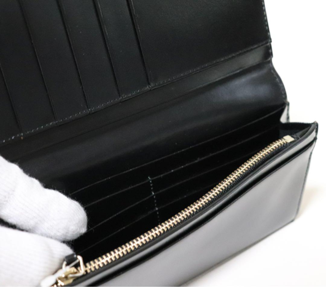 《ポールスミス》新品 ポケット多数 艶のある美しいレザー かぶせ式長財布