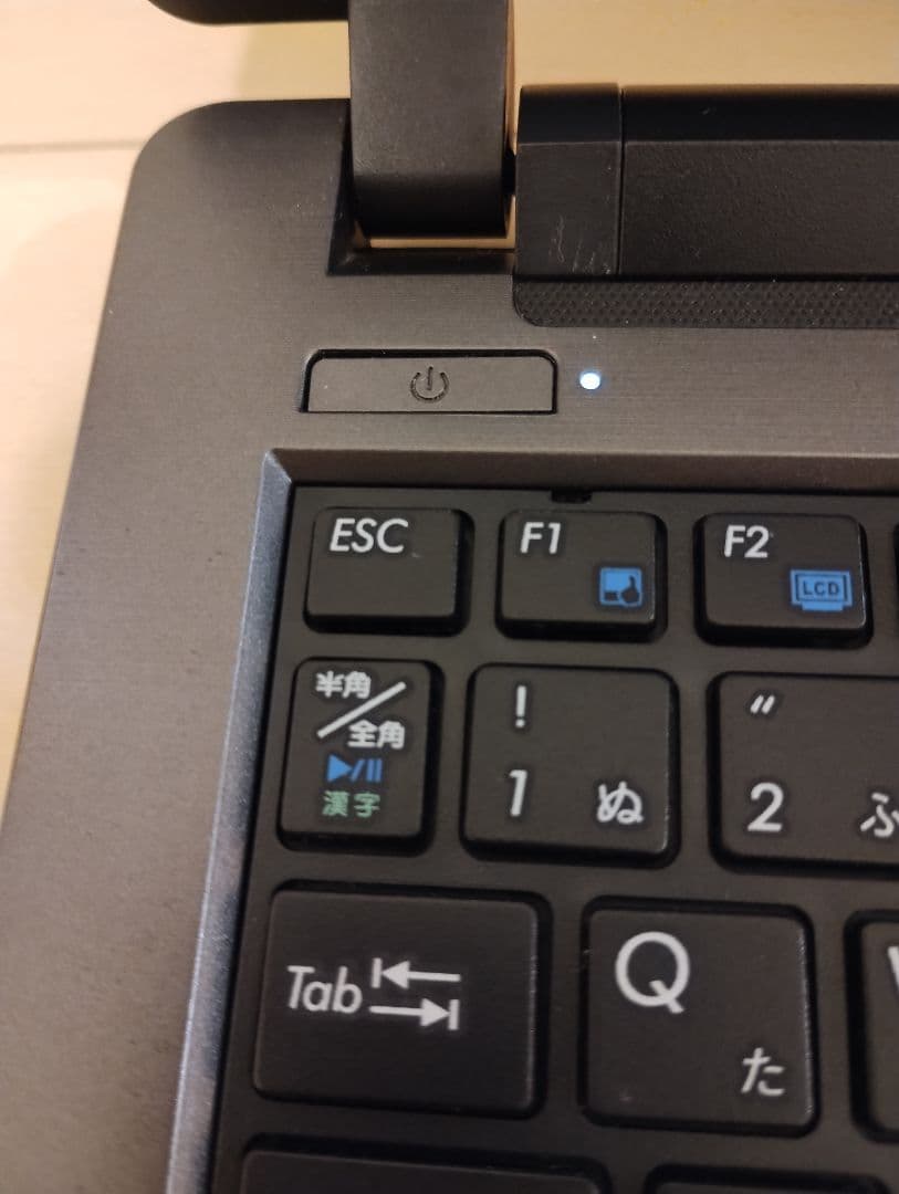 ジャンク扱い】マウス mouse LB-C240XL-S5-KK 11.6㌅ - メルカリ