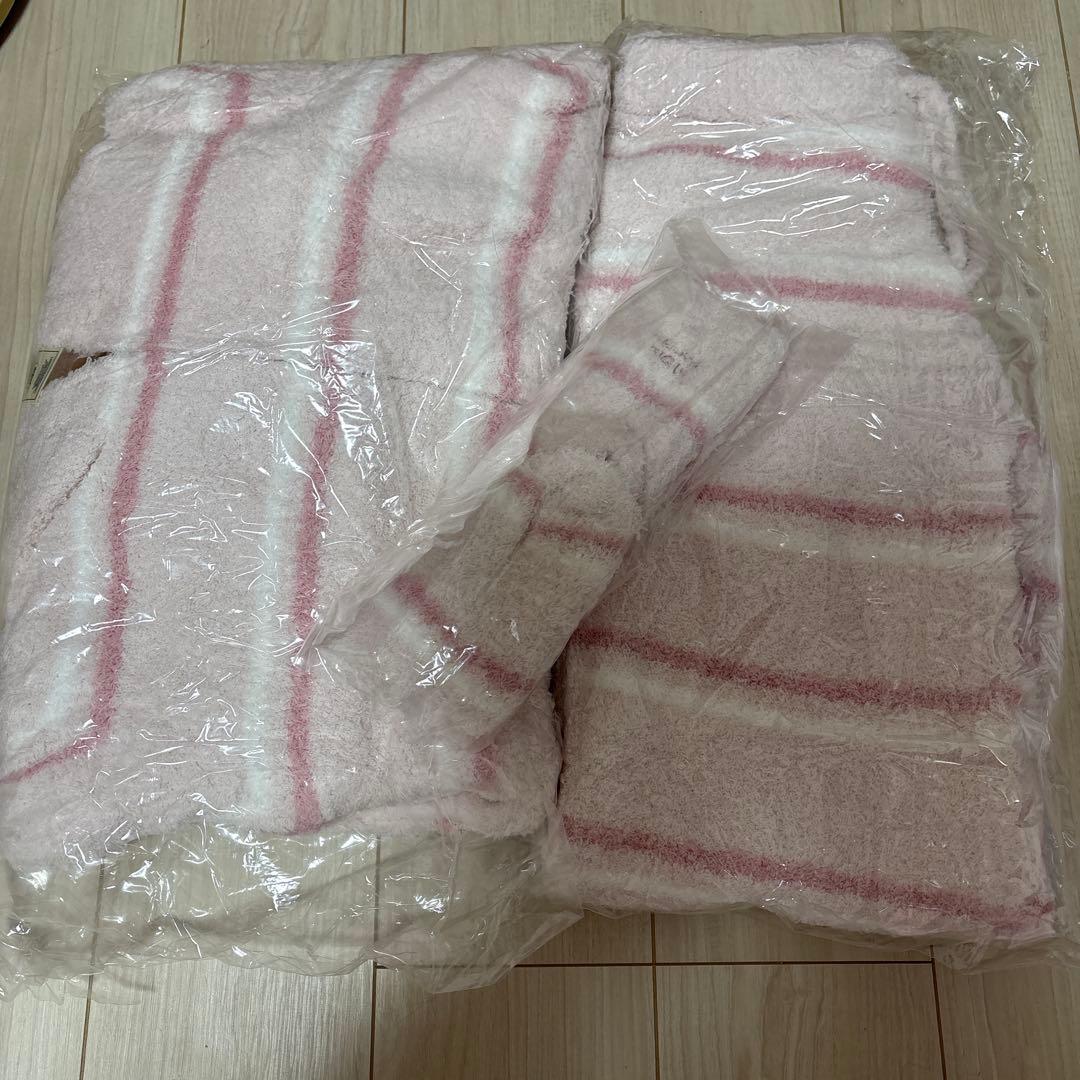 未開封　新品ジェラートピケ 2025福袋　ピンク　もこもこ上下　靴下　3点セット 新品未使用 ジェラートピケ 福袋A 2025 ピンク もこもこ 上下セット