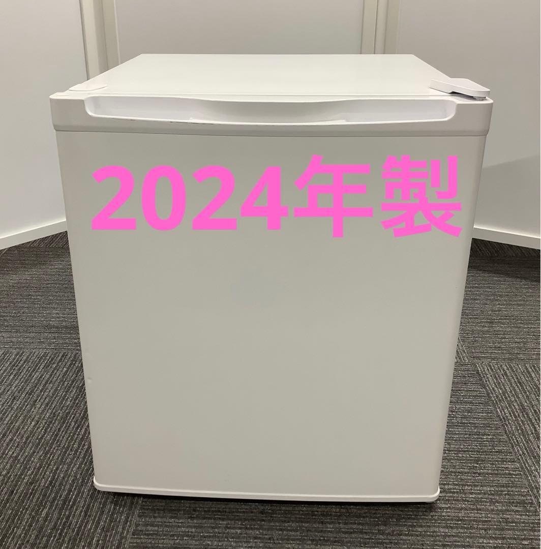 2024年製 1ドア冷凍庫 マクスゼン JF033HM01 33L どこでも置けるコンパクトサイズ！】セカンド冷凍庫におすすめの1ドア