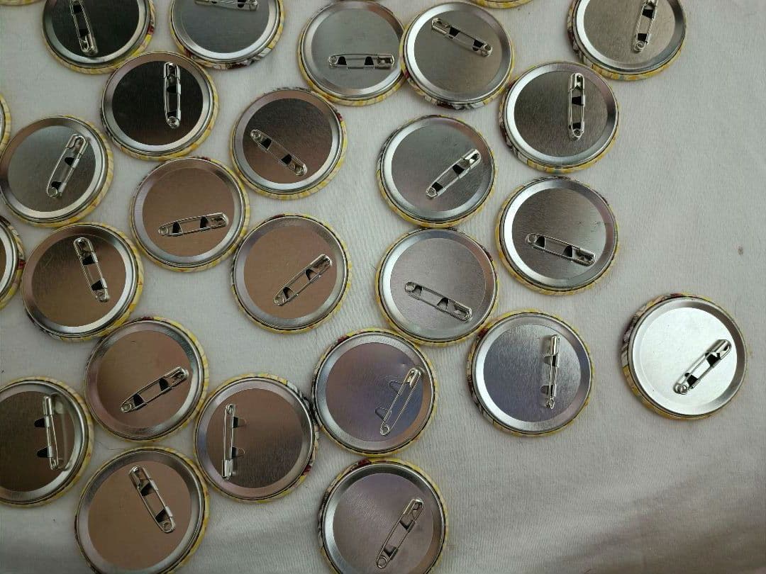 ゆい　すとぷり　るぅと　缶バッチ　2022　spring 等身