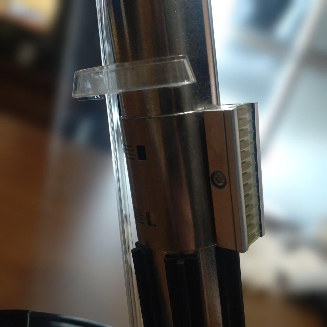 スターウォーズ　レイ　ライトセーバー　画像の内容のみ