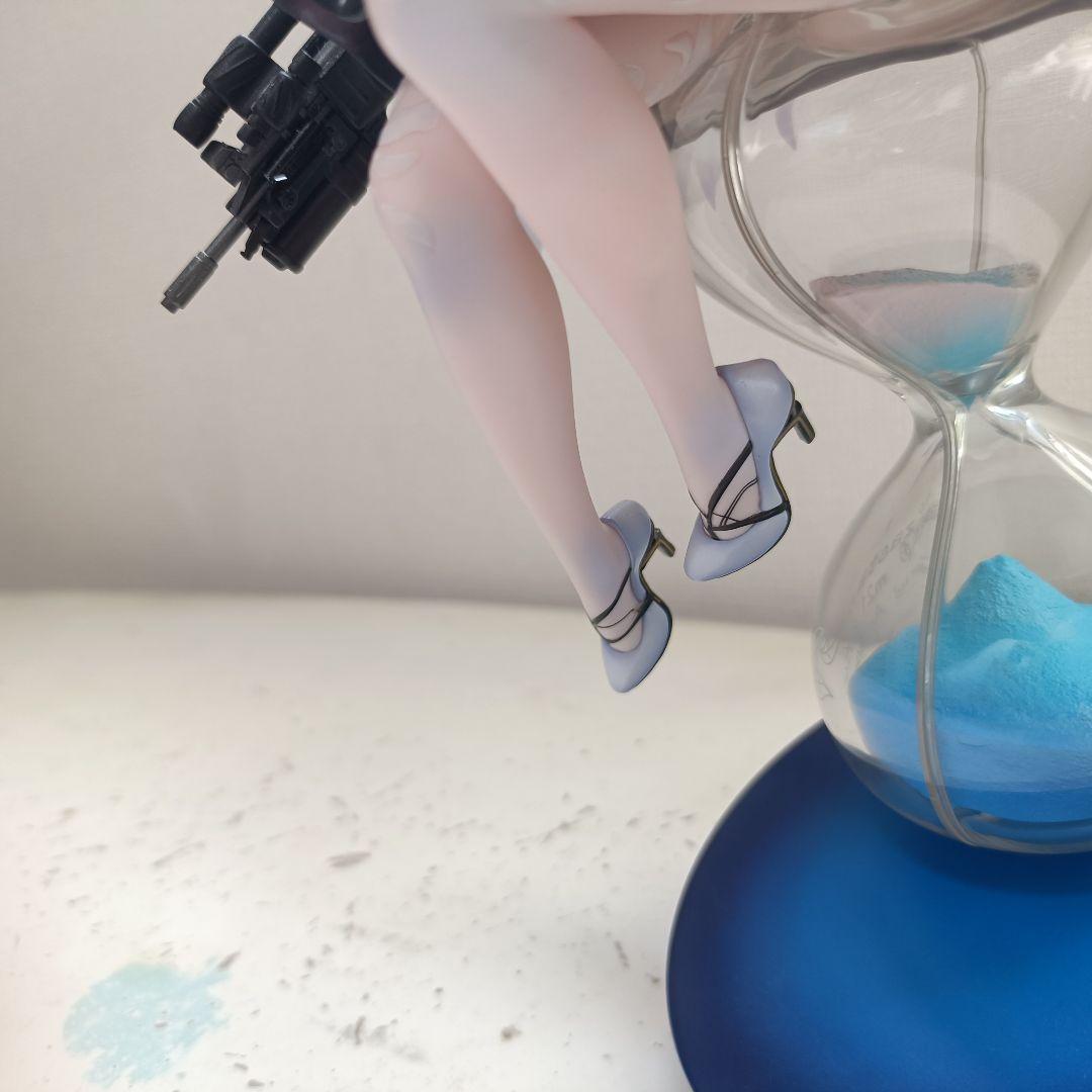 ドルフロ　Zas M21 ホワイトクイーン Ver. 1/8　完成品フィギュア