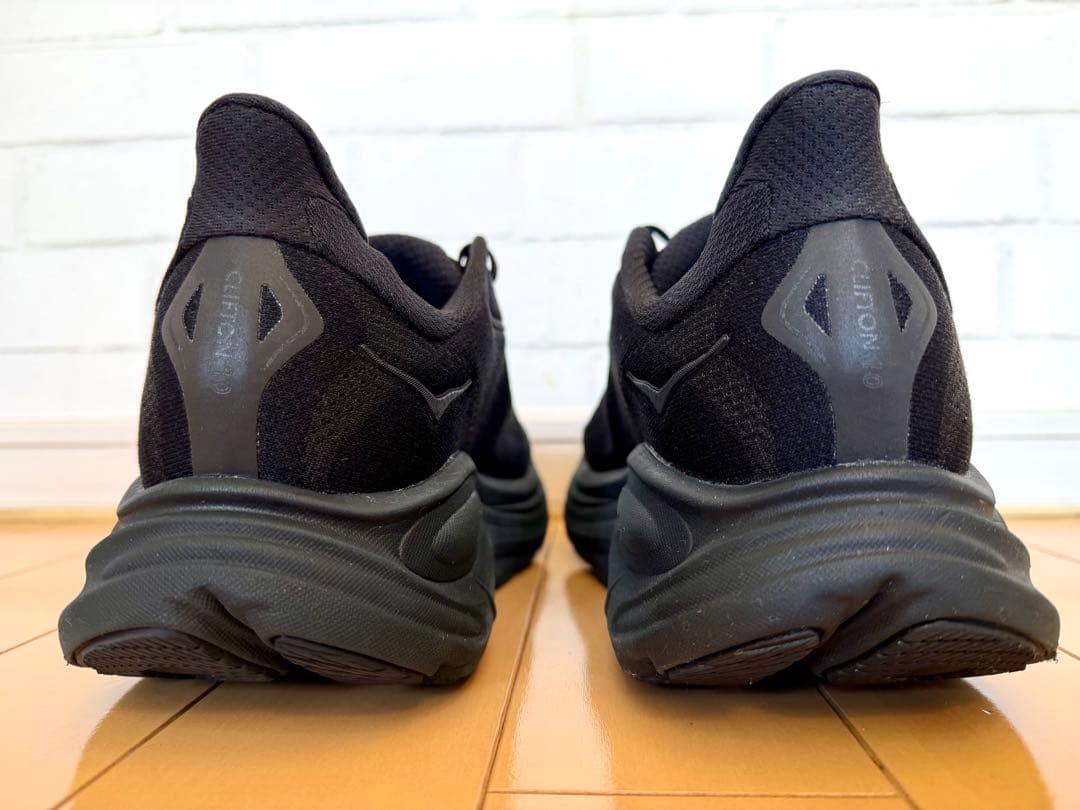 HOKA Cloud 10 ブラック 27.5cm