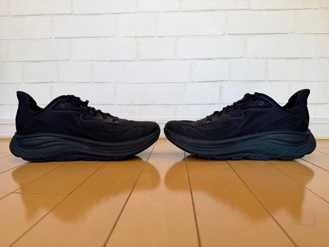 HOKA Cloud 10 ブラック 27.5cm