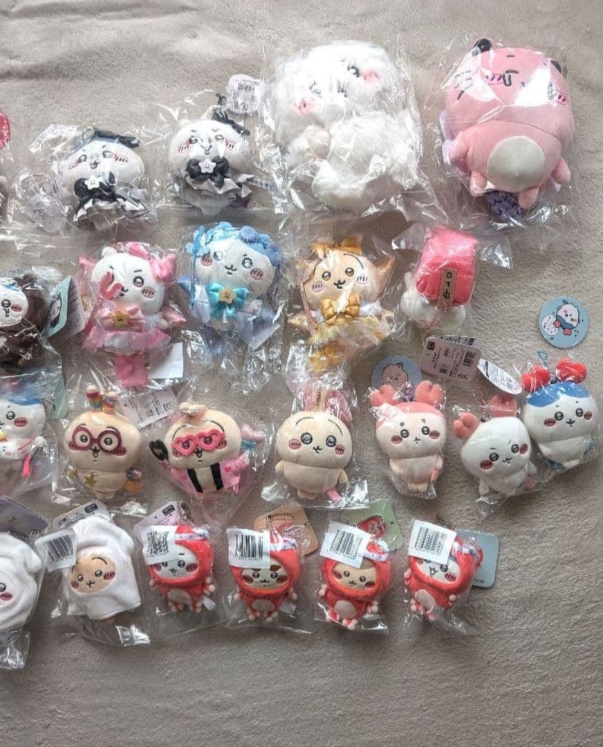 ちいかわ ♡ マスコット まとめ売り ぬいぐるみ 34体セット - メルカリ