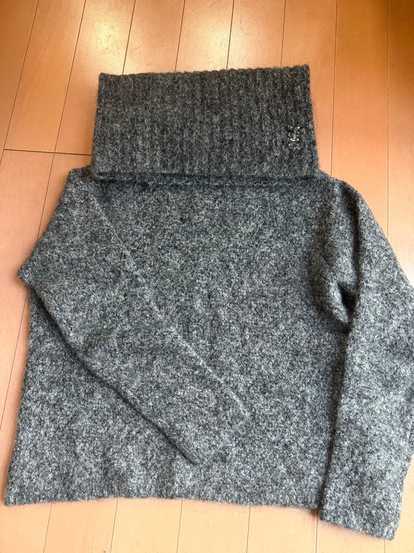 お値引き✨S MaxMara スヌード付きニット Wool knit turtleneck jumper, cherry | Max Mara