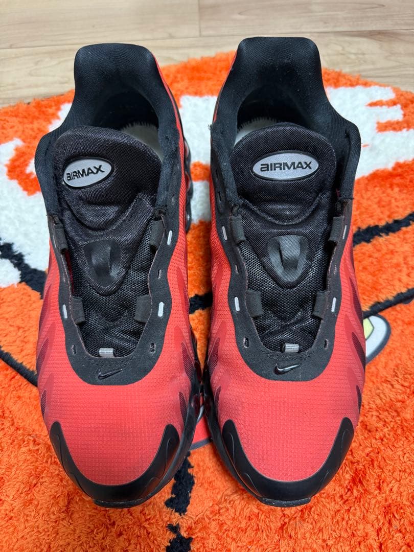 靴 Nike Air Max DN8 Black/University Red Nike Air Max Dn8 Big Kids' Shoes (HF7310-004, Black/University Red