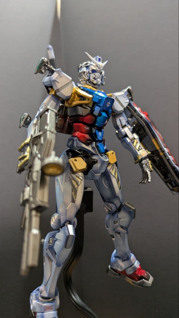 ジークアクス　ＨＧ 赤いガンダム　「白いガンダム」仕様