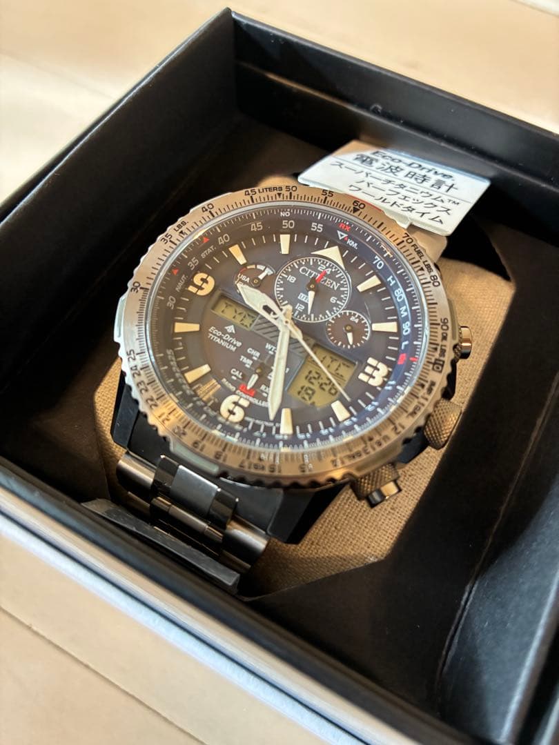 CITIZEN JY8100-80L シチズン エコドライブ スカイホーク CITIZEN（シチズン） 逆輸入 エコドライブ チタン スカイホーク 電波