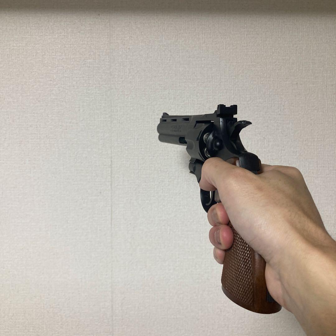 ガス　マルイ　コルト　パイソン 357 マグナム　6インチ　Magnum FPS