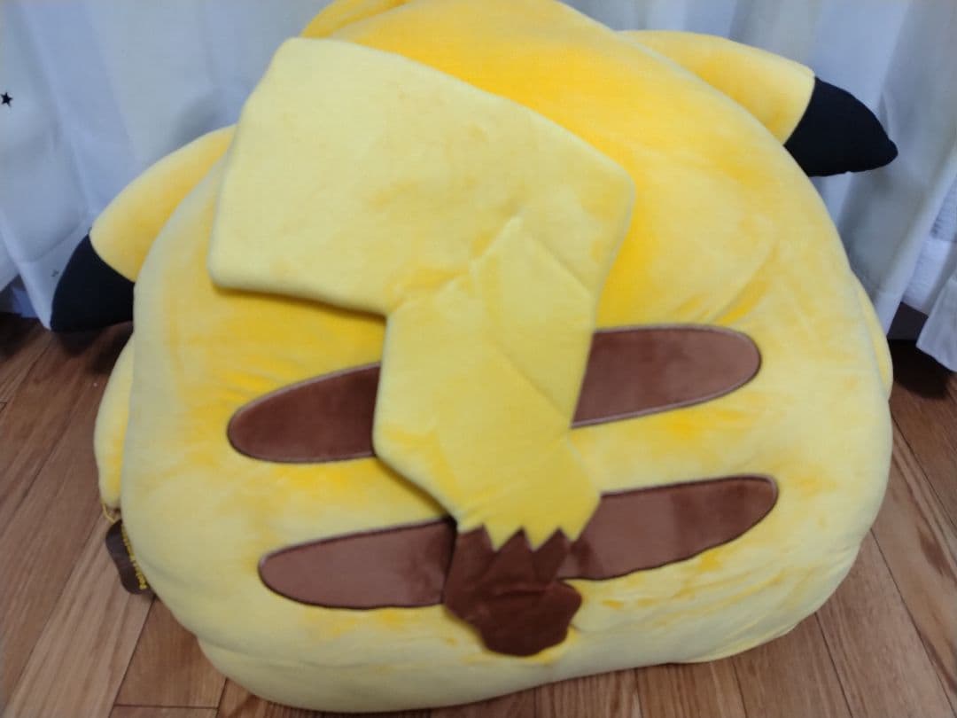 ピカチュウモチモチぬいぐるみBIG　希少