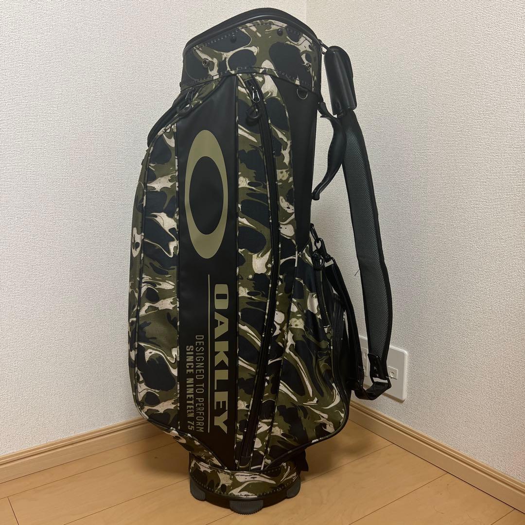 OAKLEY 迷彩柄 ゴルフバッグ OAKLEY オークリー キャディバッグ スタンド式 9 5インチ 迷彩 ゴルフ