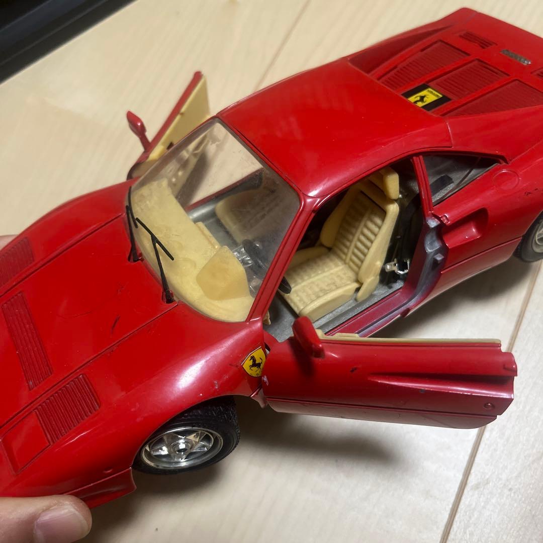 貴重 Bburago Ferrari GTO 1984 レッド 1/18 - メルカリ