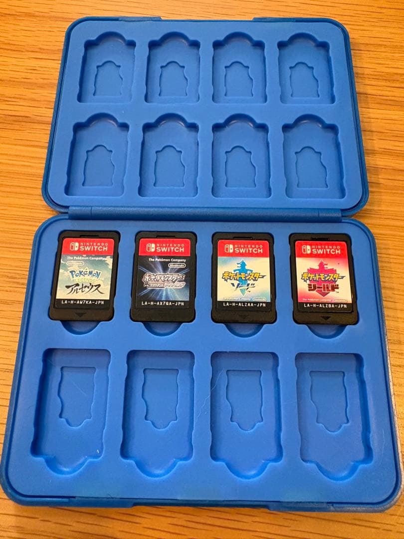 Nintendo Switch Lite グレー 本体 ポケモンソフトまとめ売り