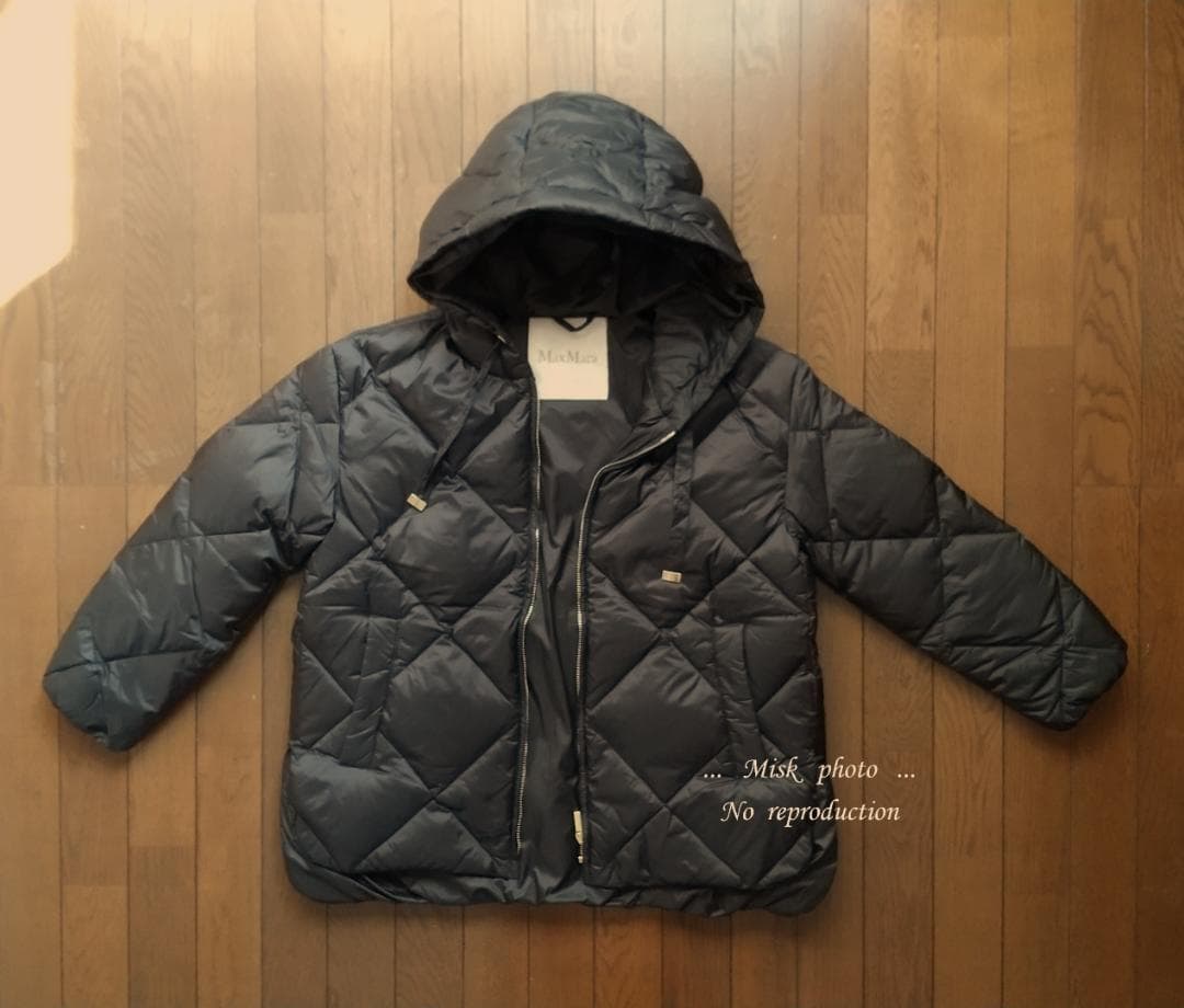 Max Mara THE CUBE '23モデルフーディダウンジャケット 黒 - メルカリ