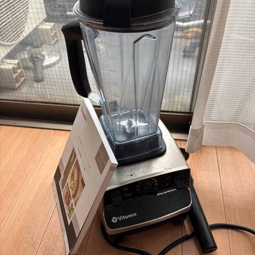Vitamix E320 ブレンダー 取扱説明書付き Vitamix E320 Explorian Series High-Performance Blender User Manual