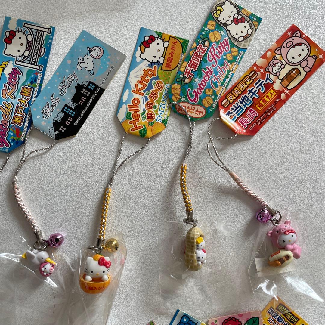 ご当地キティ　根付け　まとめ売り