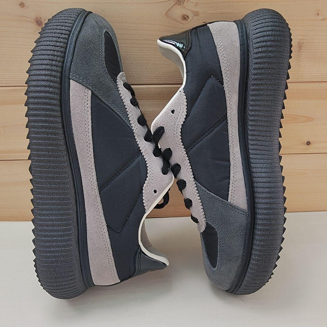 オニツカタイガー デレシティ ブラック/グレー 24.5cm