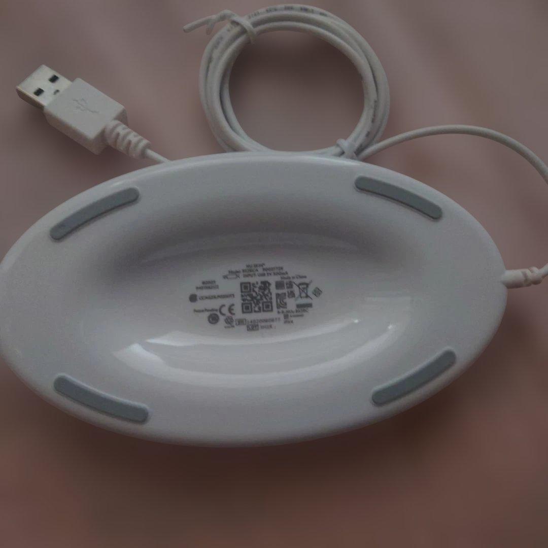 ウェルスパiO ageLOC 美顔器の充電器 - メルカリ