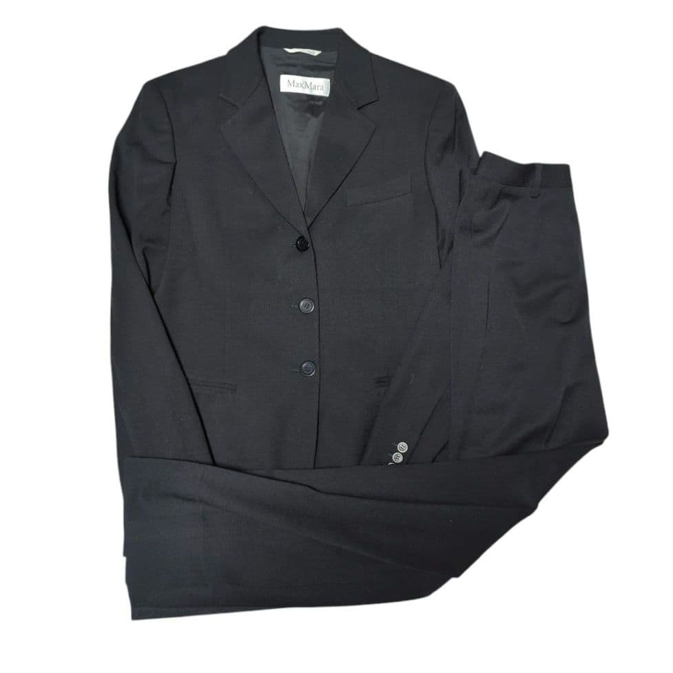 マックスマーラ セットアップ パンツスーツ ブラック 3B シングル 40サイズ 楽天市場】マックスマーラ（パンツスーツ｜スーツ・セットアップ