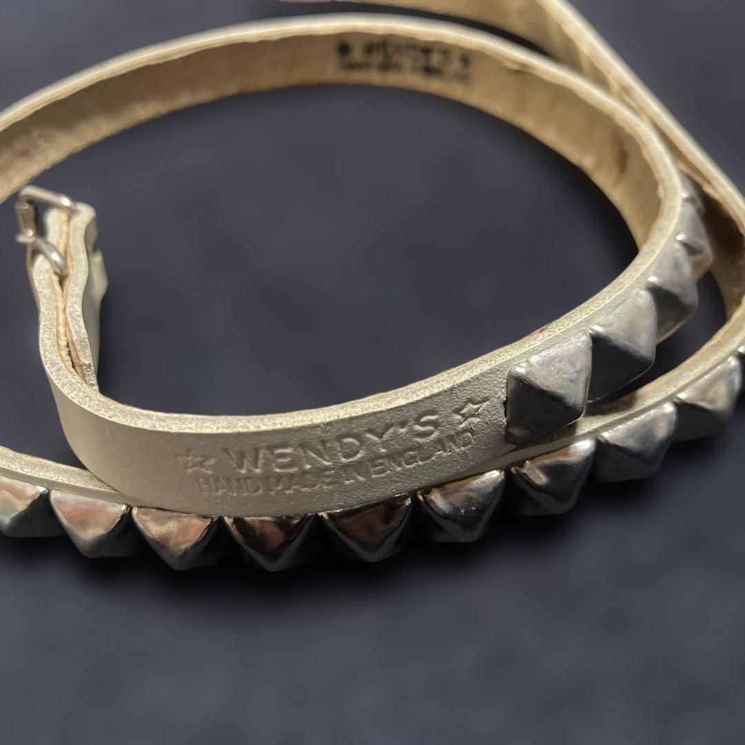 WENDY'S シングル　ピラミッド鋲　白ベルト WENDY'S ウェンディーズ 正規 イギリス製 3-Row Small Pyramid