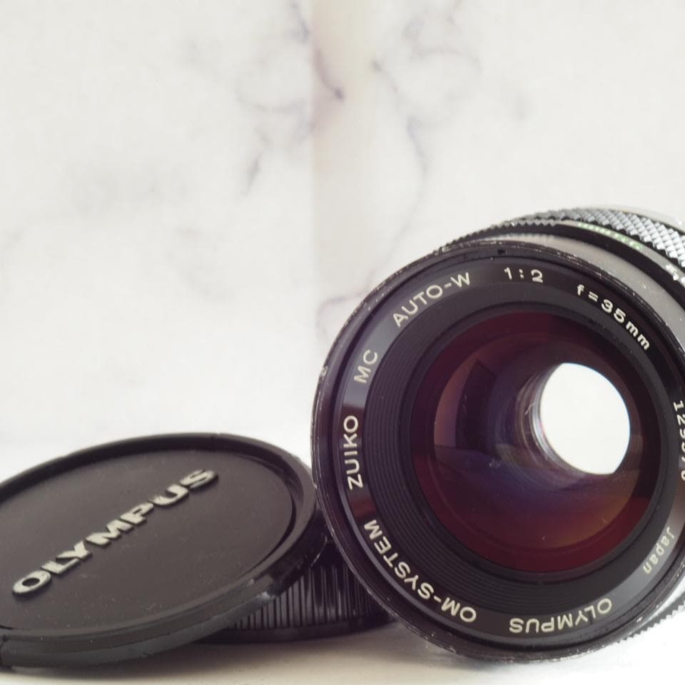 オリンパス Zuiko MC Auto-W 35mm f2 Olympus OM-SYSTEM Zuiko MC Auto-W 35mm f/2 | A Vintage Lens Review